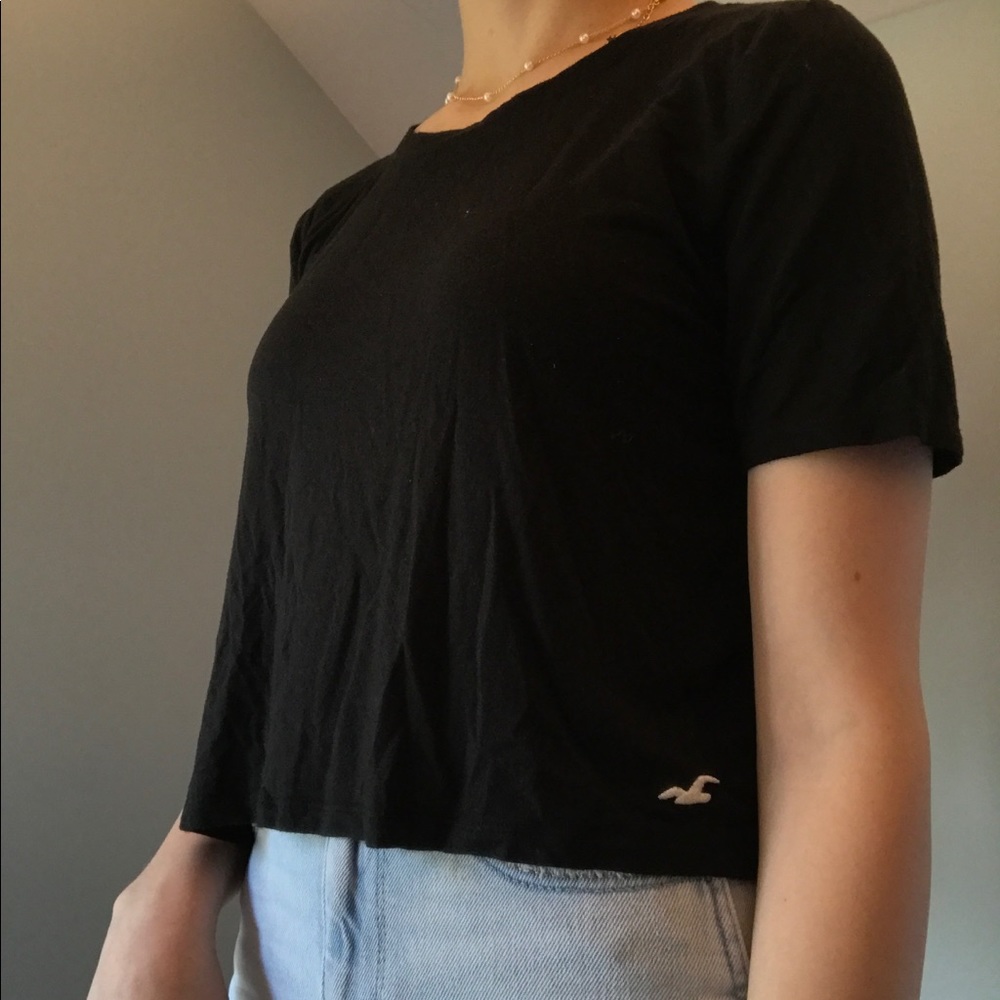 Hollister Black Short Sleeve Crop Top XS